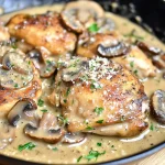 Skillet Keto Boneless Chicken Thighs With Mushroom Wine Sauce