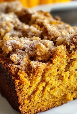 Delicious Pumpkin Streusel Bread Recipe for Fall Baking