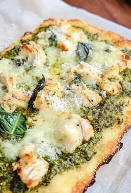 Keto Chicken Pesto Flatbread
