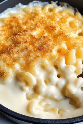 White Cheddar Mac and Cheese
